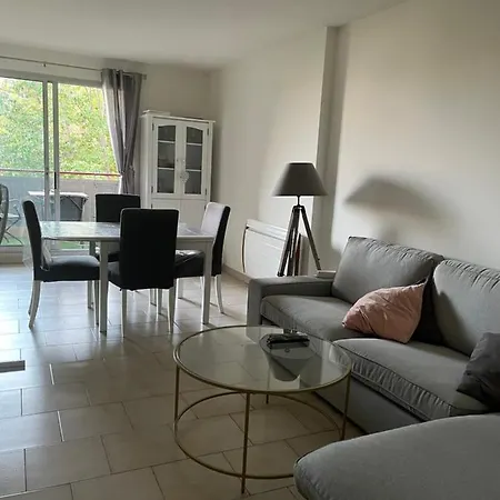 Apartmán Location 3 Pieces Piscine Box